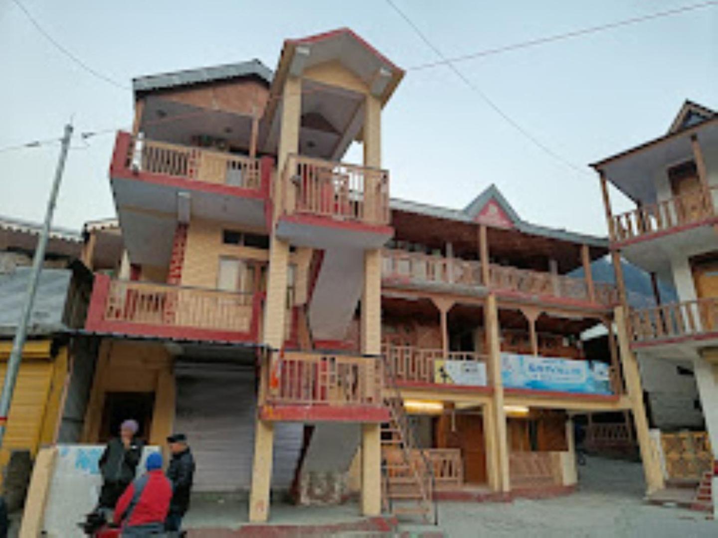 Renu Paradise , Ayodhya Hotel Екстериор снимка