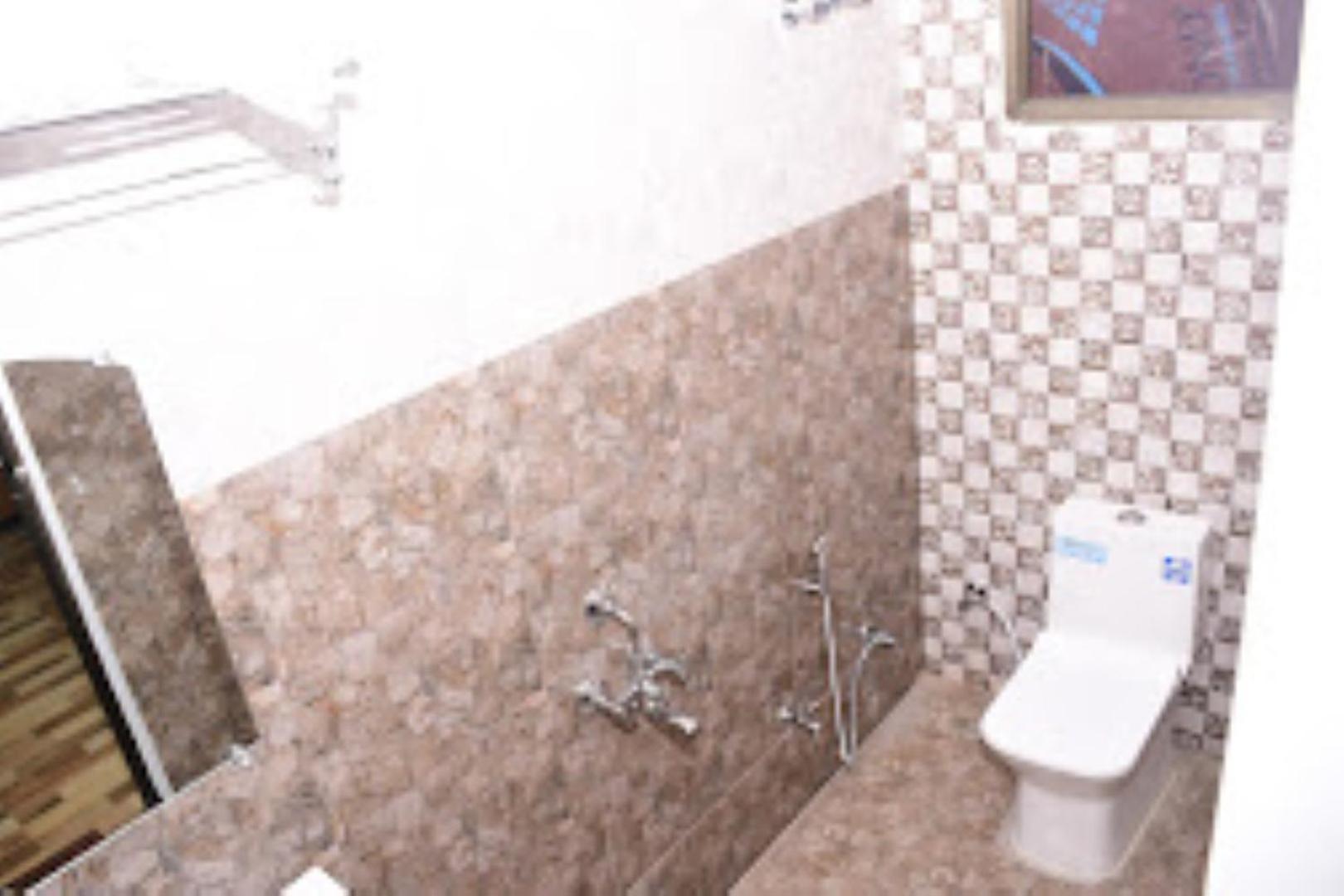 Renu Paradise , Ayodhya Hotel Екстериор снимка