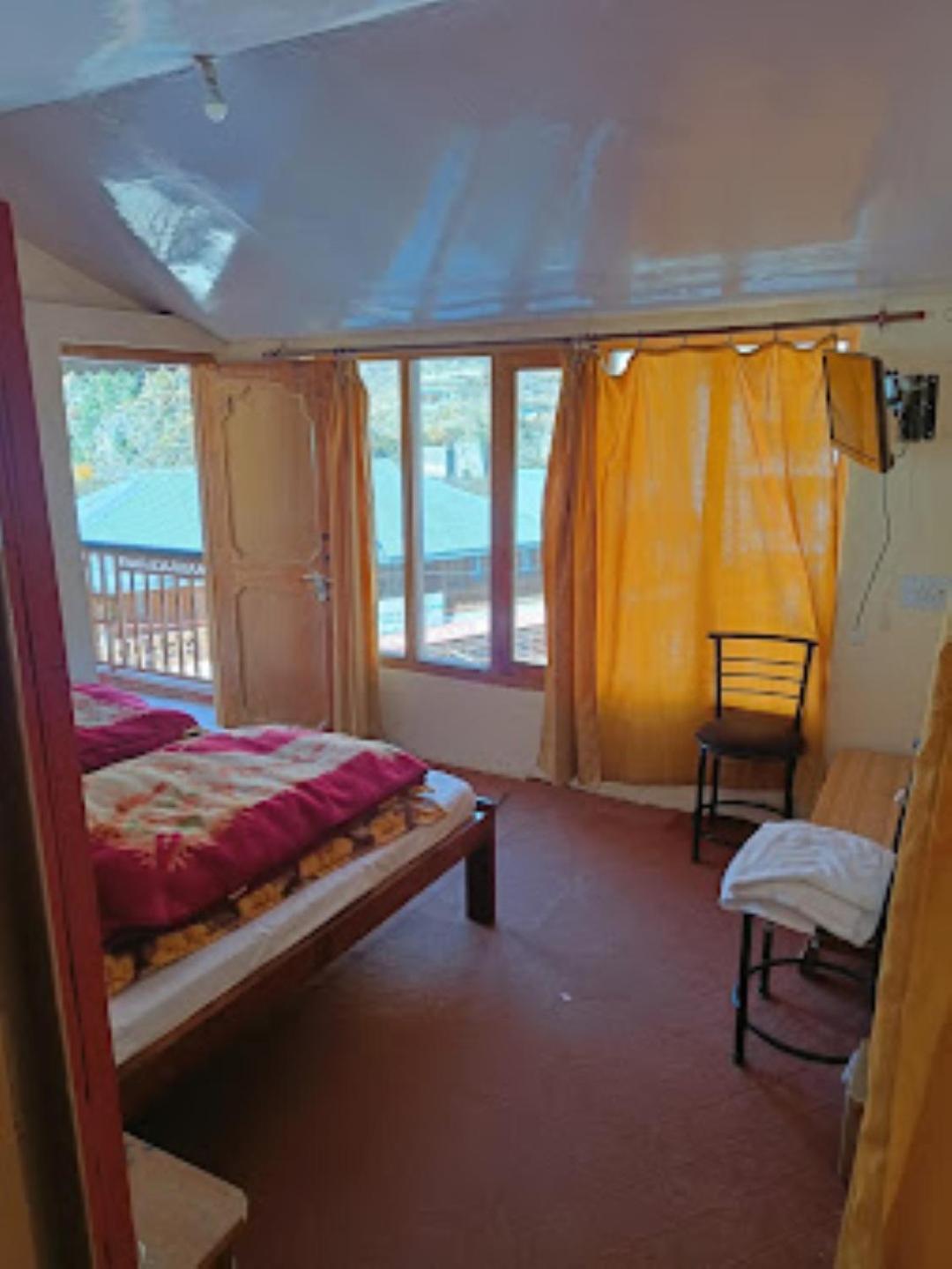 Renu Paradise , Ayodhya Hotel Екстериор снимка